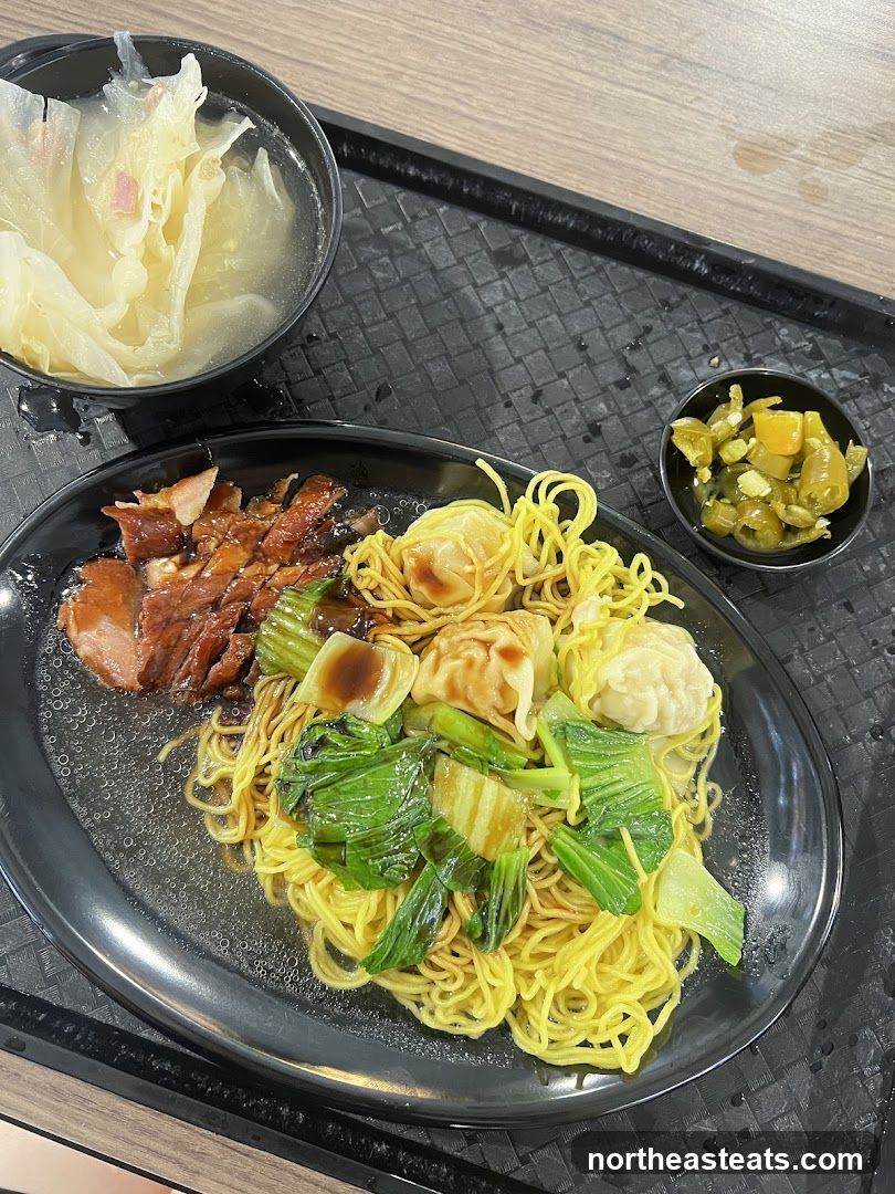 Wonton Noodles with Roasted Pork