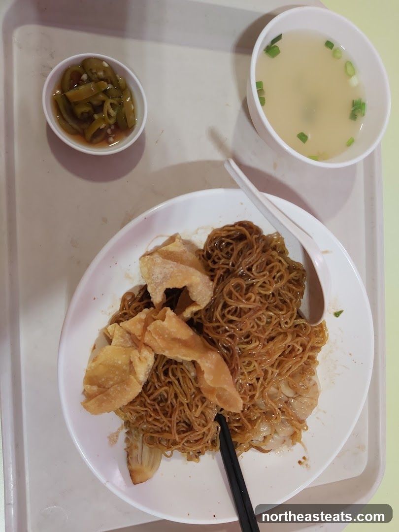 Noodles with Soup and Pickled Chillies