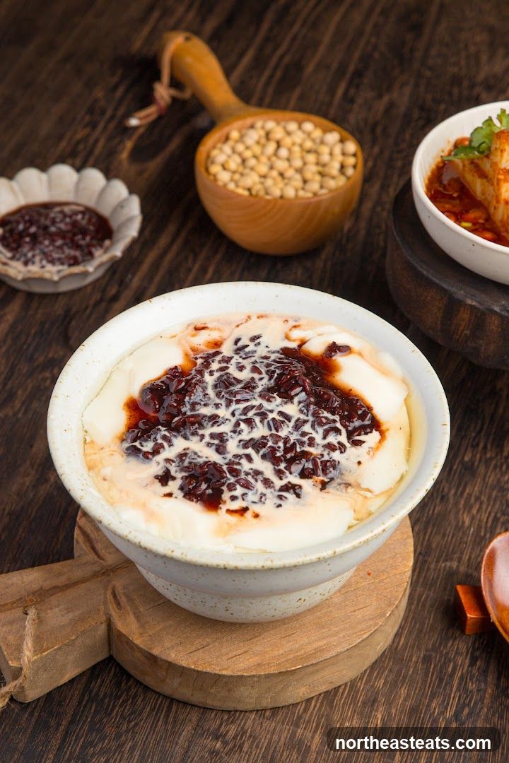 Tofu Pudding with Black Rice and Sauce