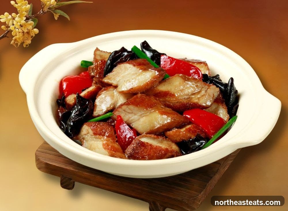 Braised Pork Belly with Peppers and Wood Ear Mushrooms