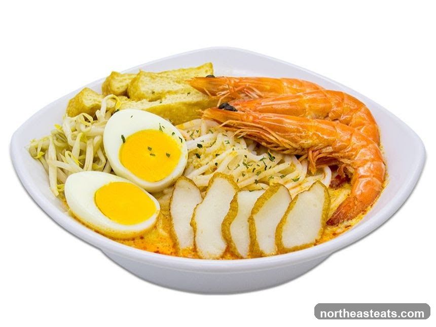 Laksa with Prawns and Egg