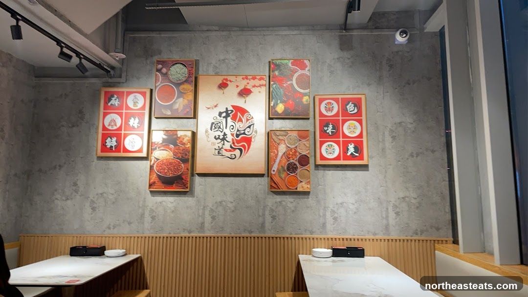 Restaurant Interior Decor