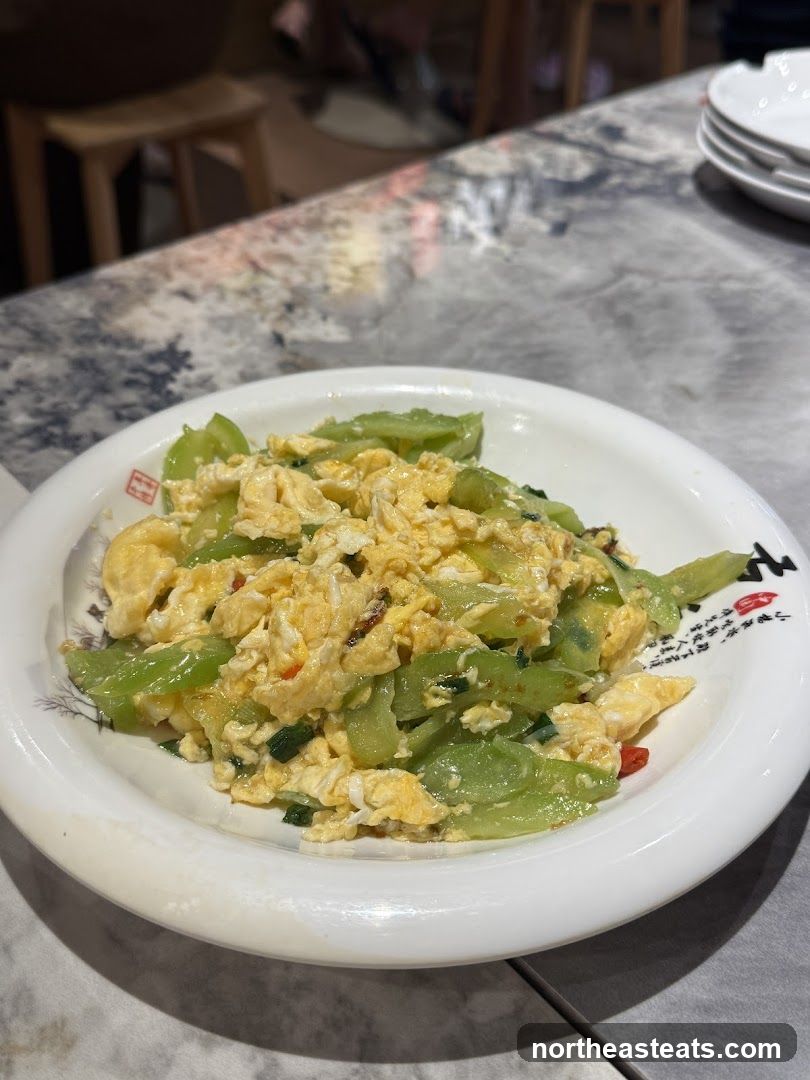 Stir-fried bitter melon with scrambled eggs