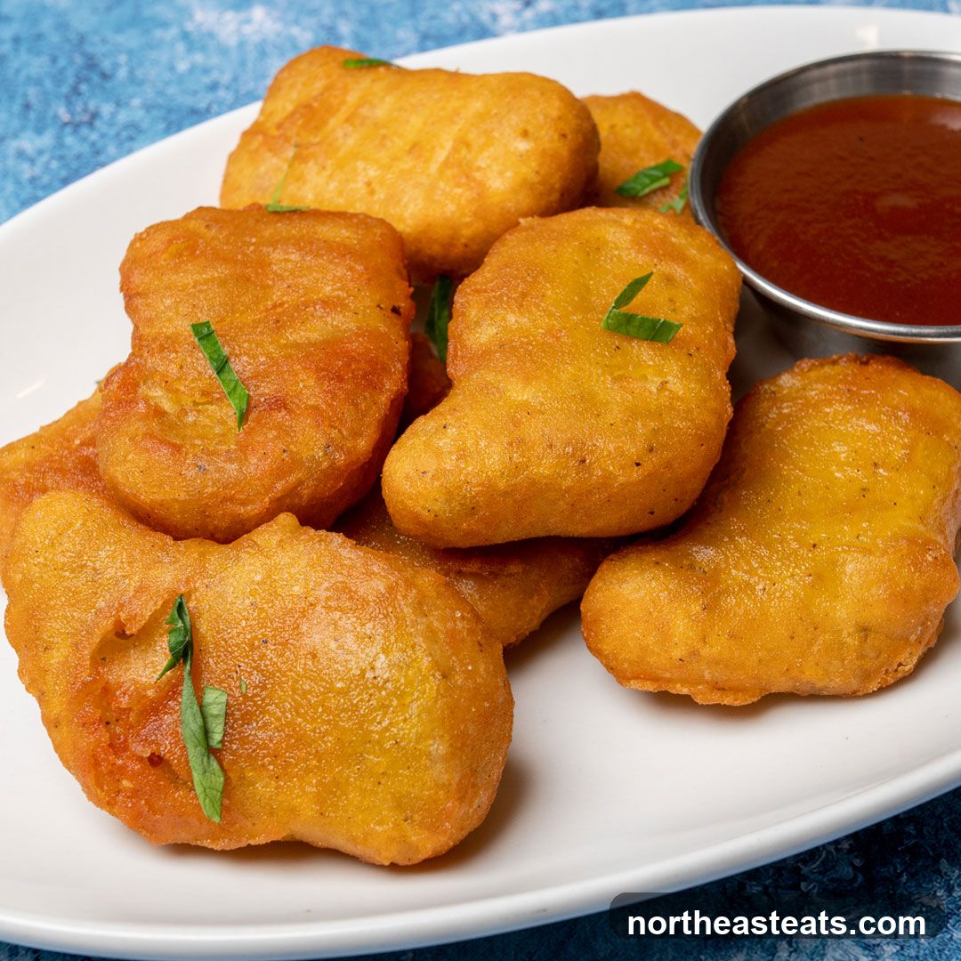 Chicken Nuggets with Dipping Sauce