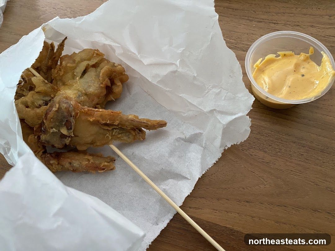 Fried Calamari with Dipping Sauce