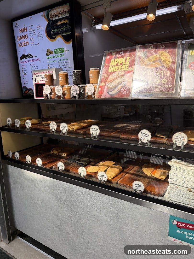 Food display with menu