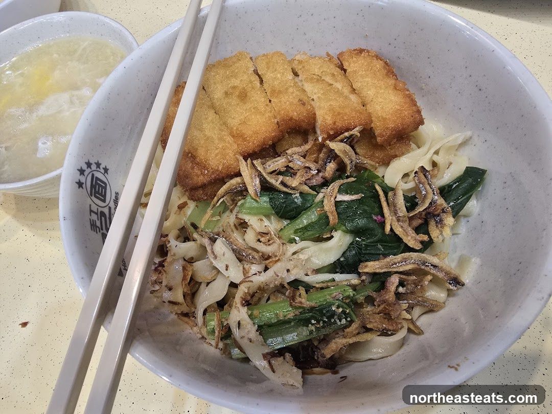 Noodles with Fried Fish and Vegetables