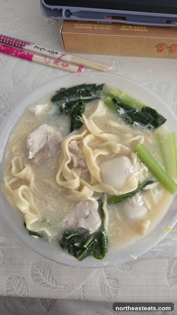 Noodle Soup with Fish and Vegetables