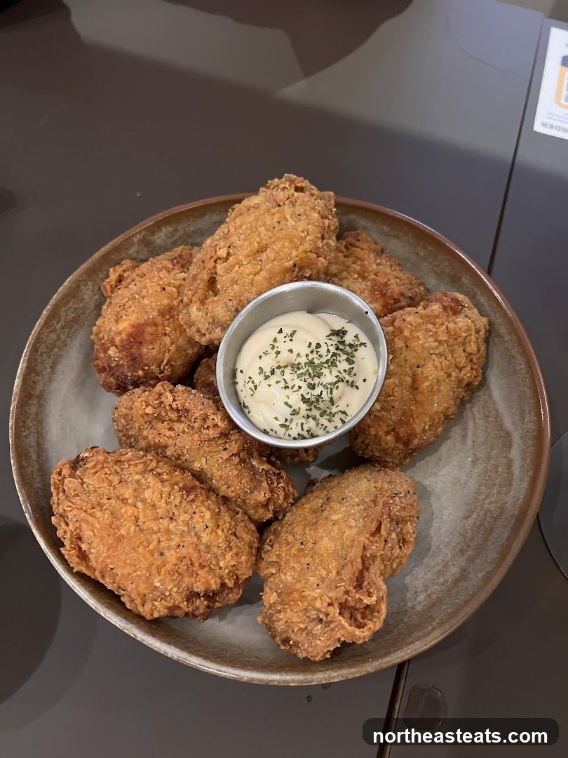 Fried Chicken Wings with Dip