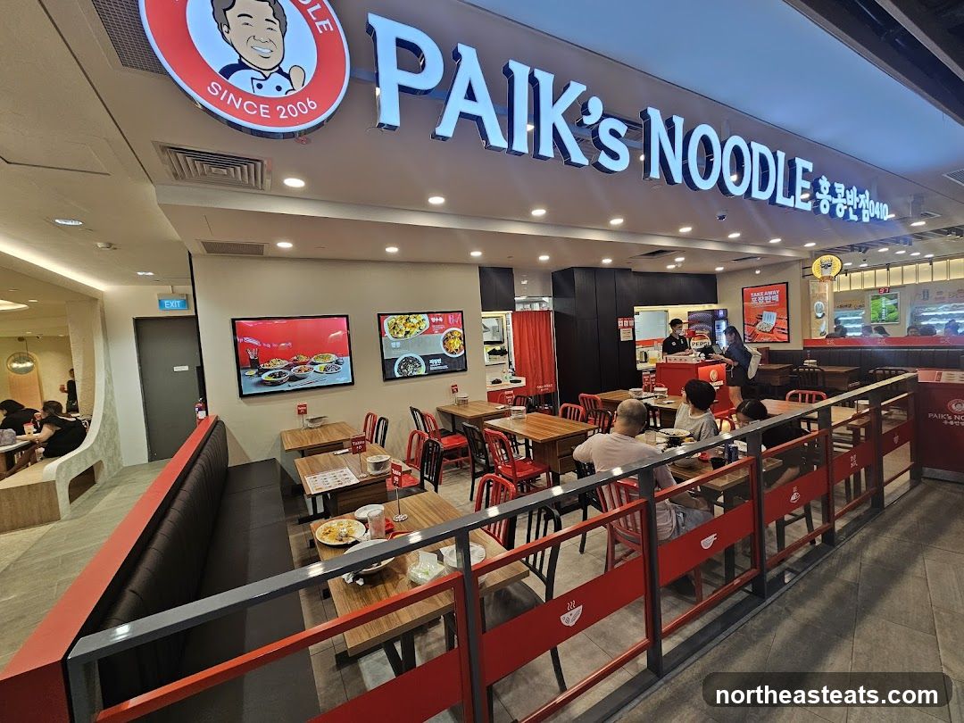 Paik's Noodle Interior