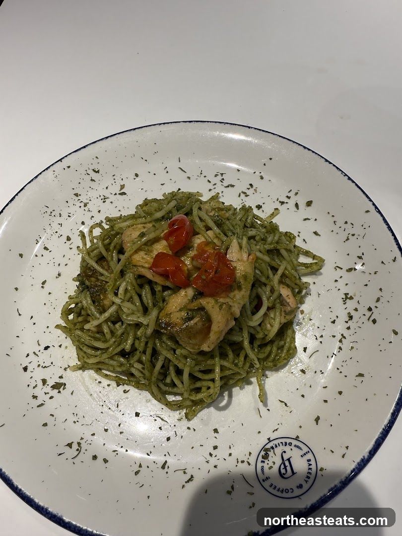 Pesto Pasta with Cherry Tomatoes