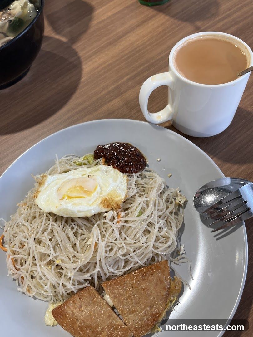 Noodles with Fried Egg and Spam