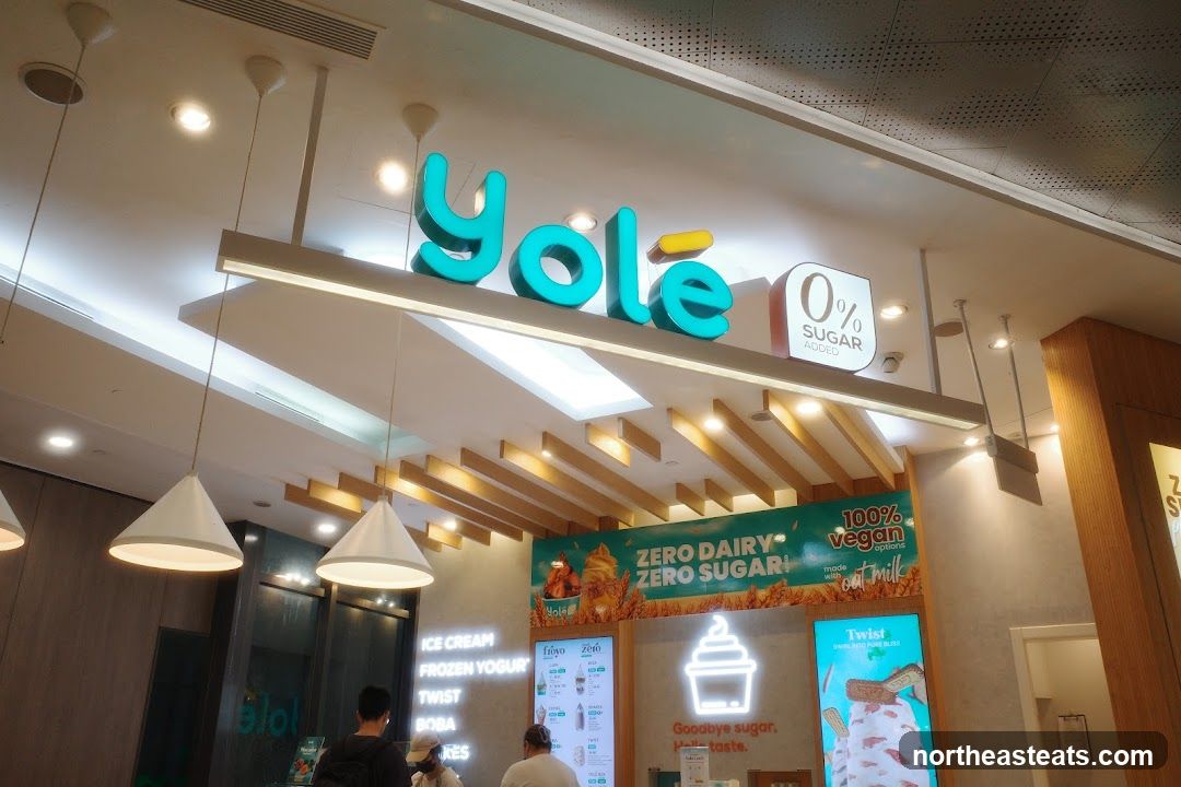 Yole Frozen Yogurt Shop