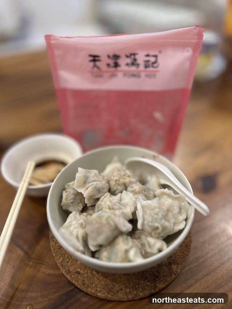 Dumplings with Dipping Sauce