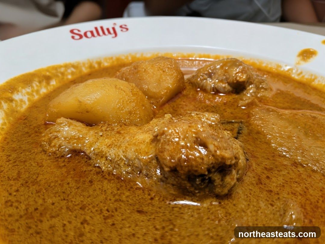 Curry with Potatoes and Chicken