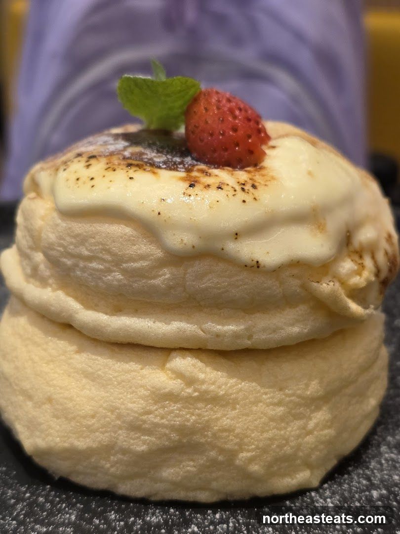 Fluffy Pancakes with Strawberry and Cream