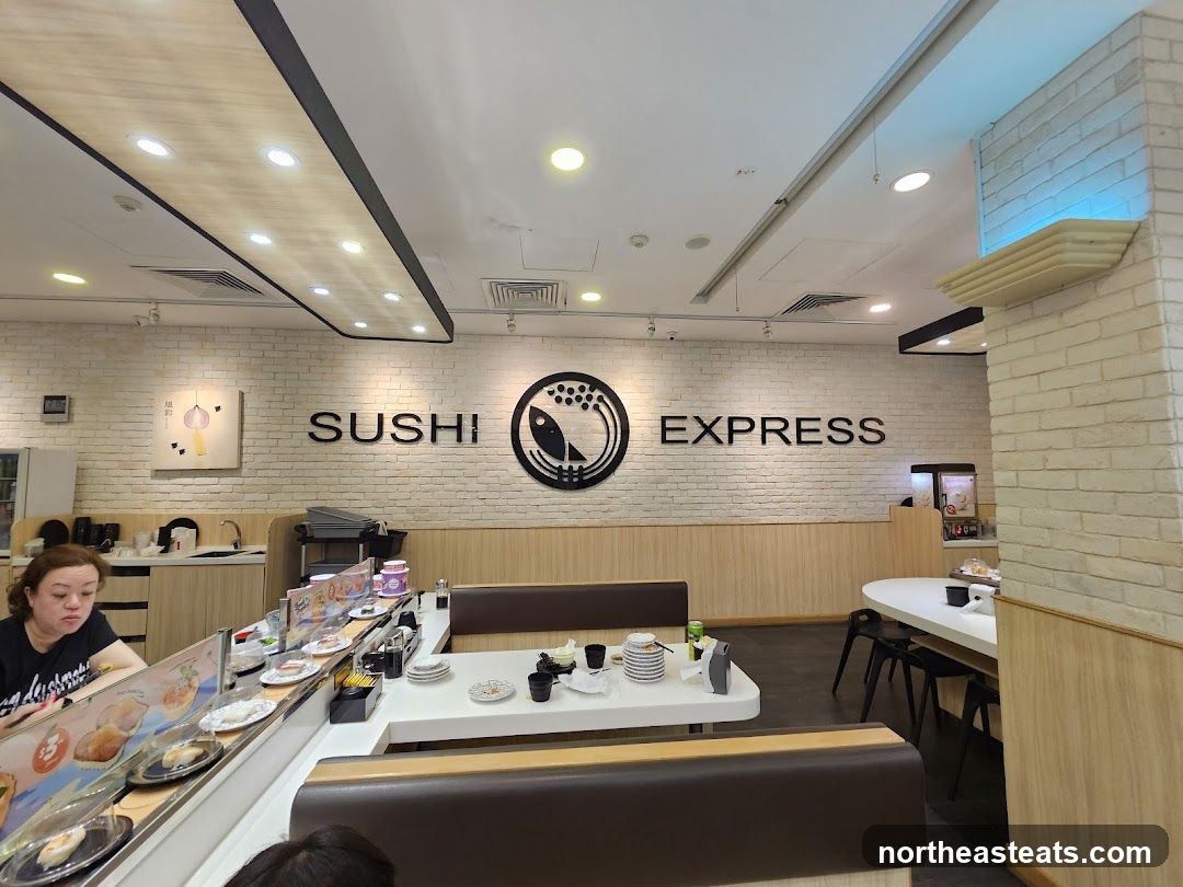 Sushi Express Interior