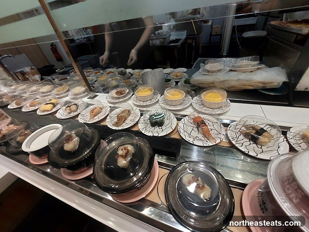 Conveyor Belt Sushi Display
