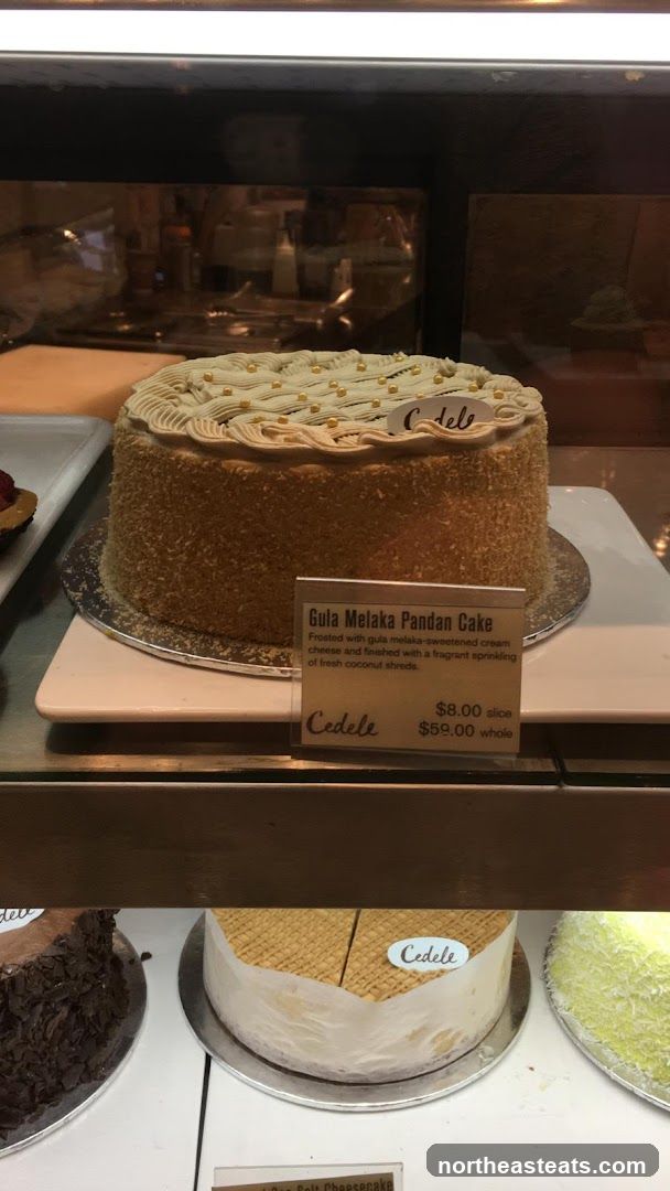 Gula Melaka Pandan Cake