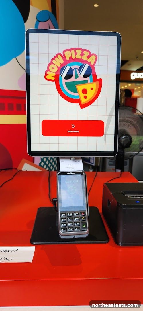 Self-service ordering kiosk