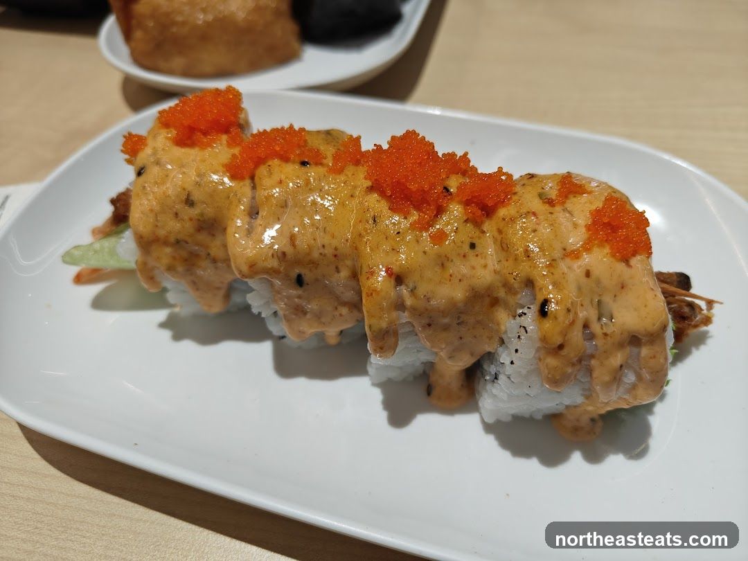Spicy Tuna Roll with Tobiko
