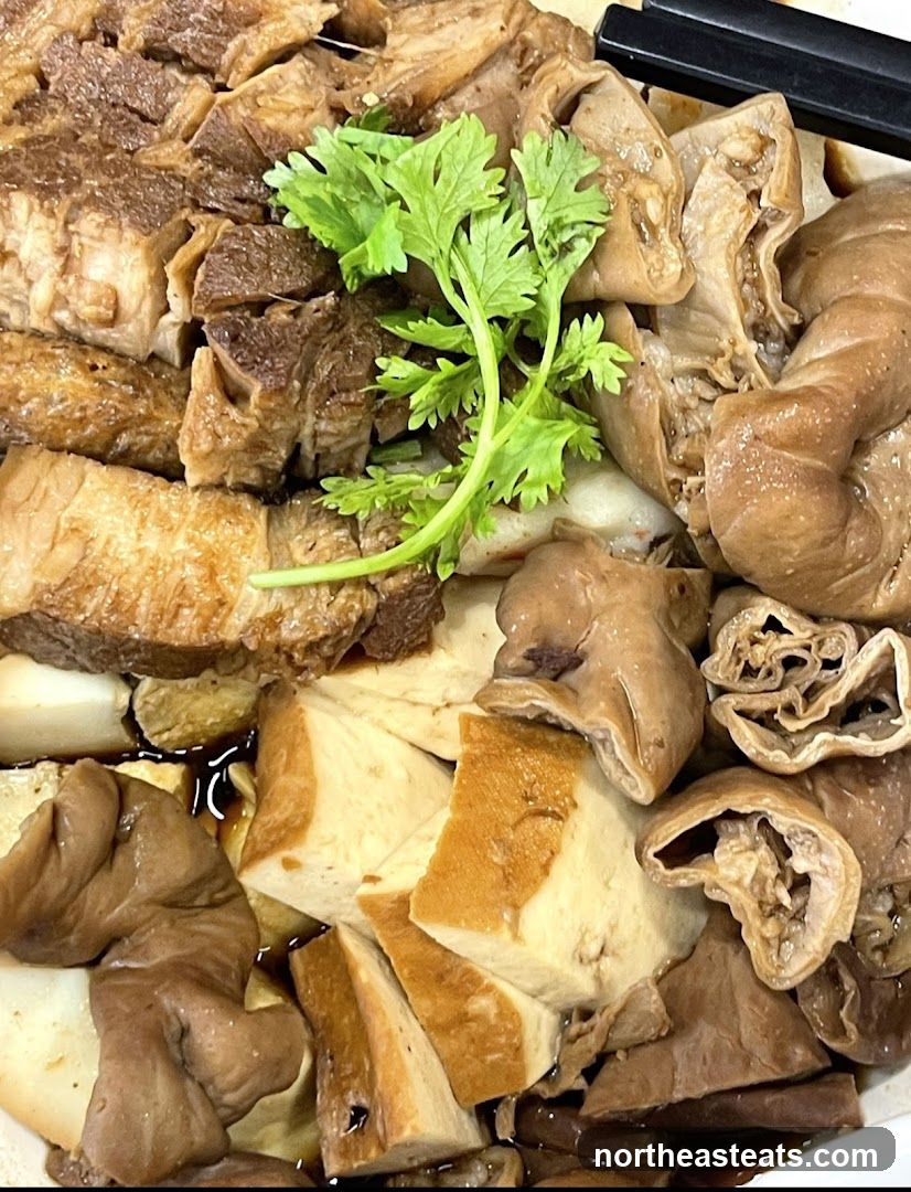 Braised Pork Belly and Intestines with Tofu