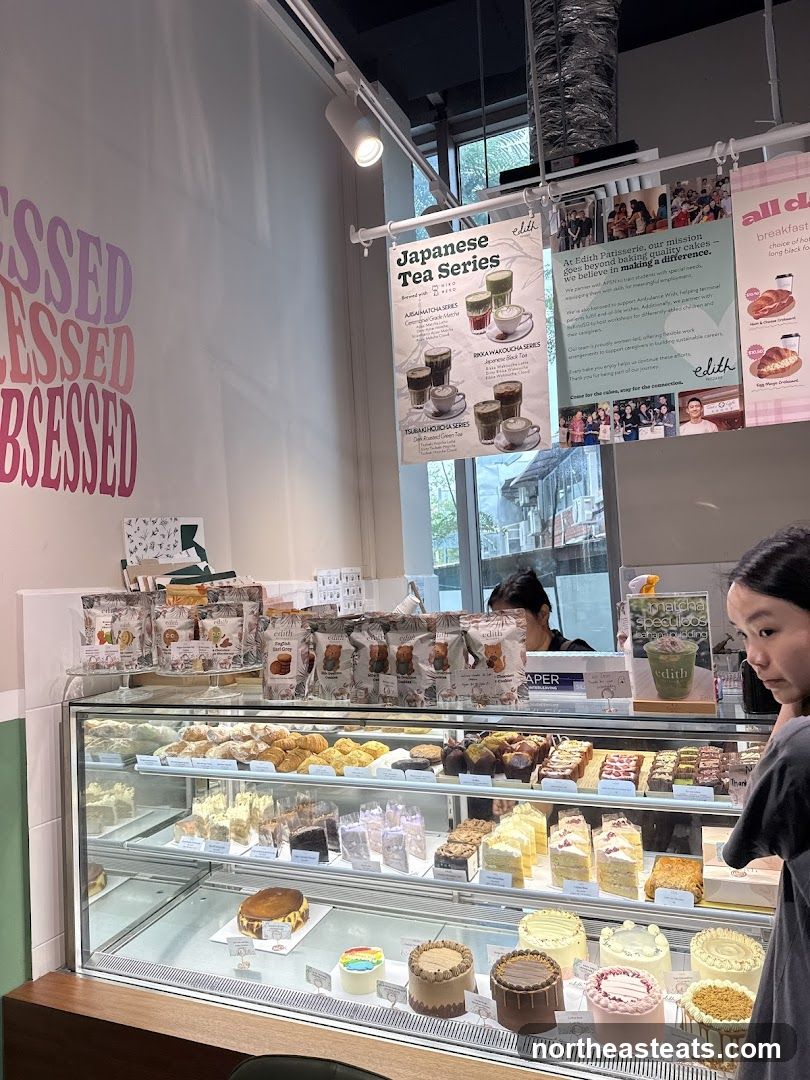Patisserie Display