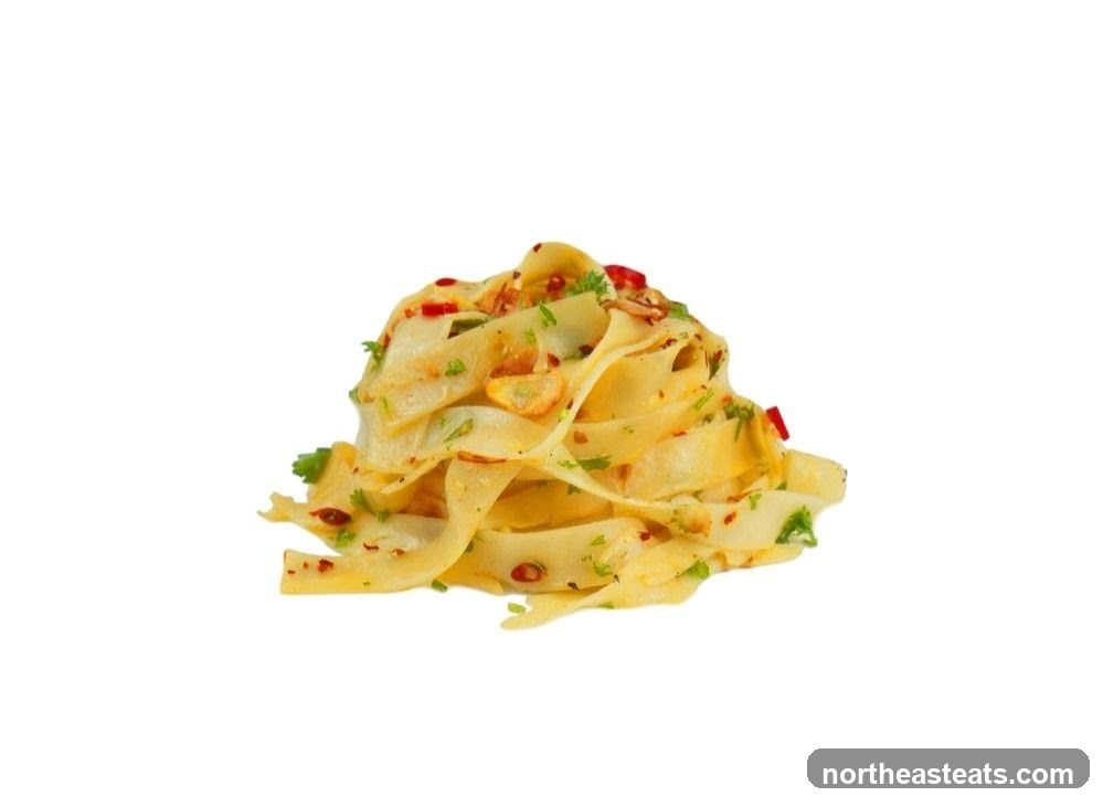 Noodles with Chili and Herbs