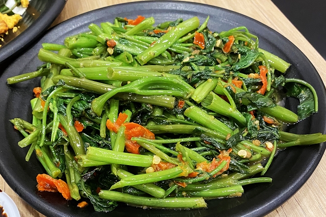 Kangkong belacan side dish at Bebek Goreng Pak Ndut